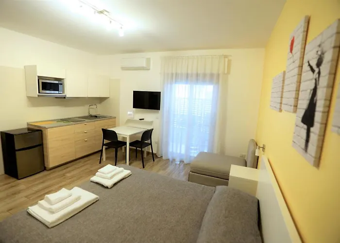 Mozart - Oda ve Kahvaltı